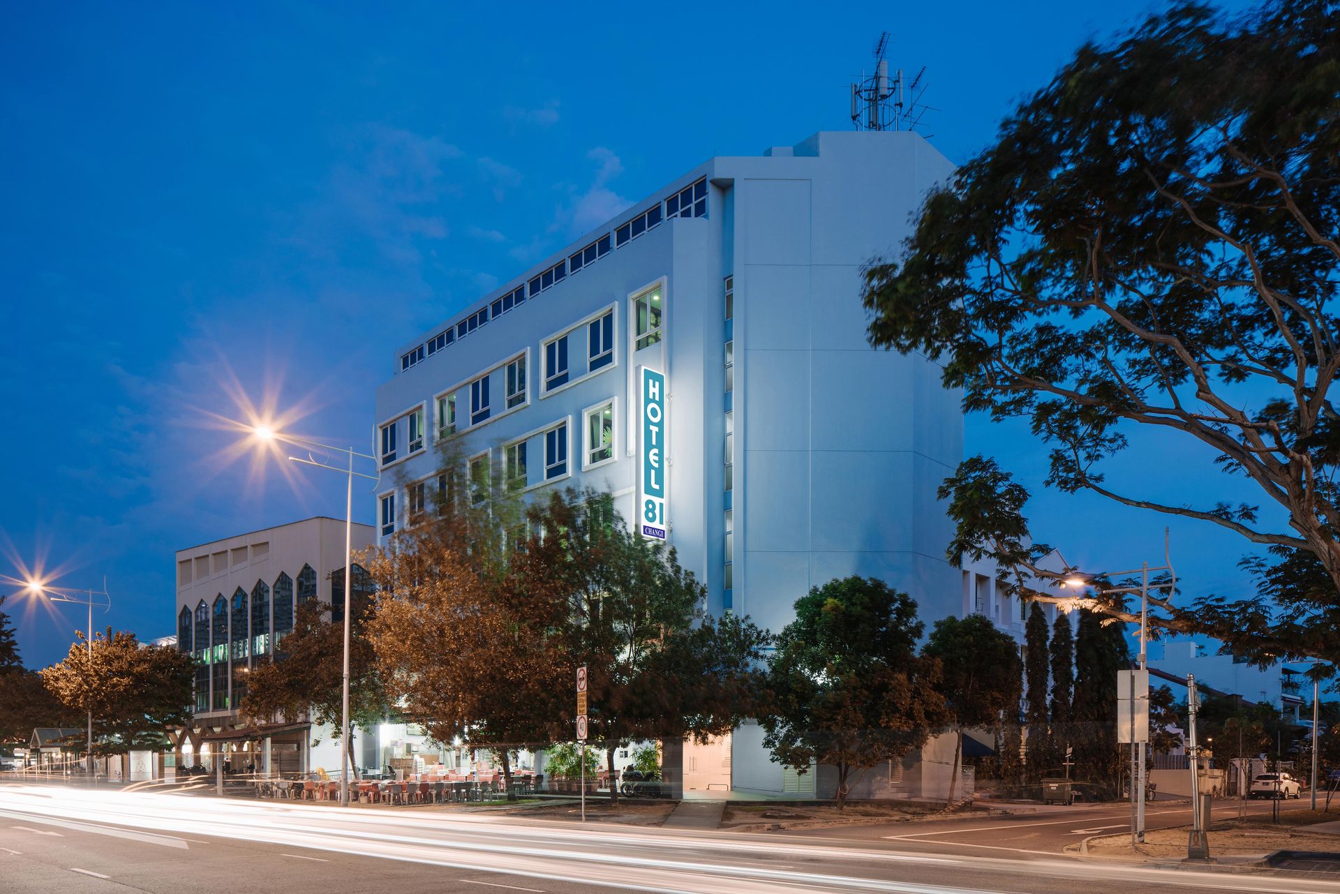 Hotel 81