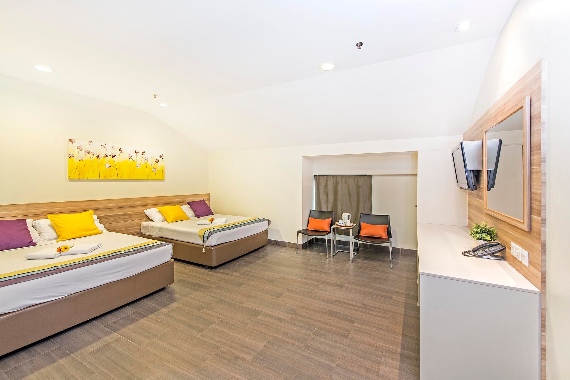 Hotel 81