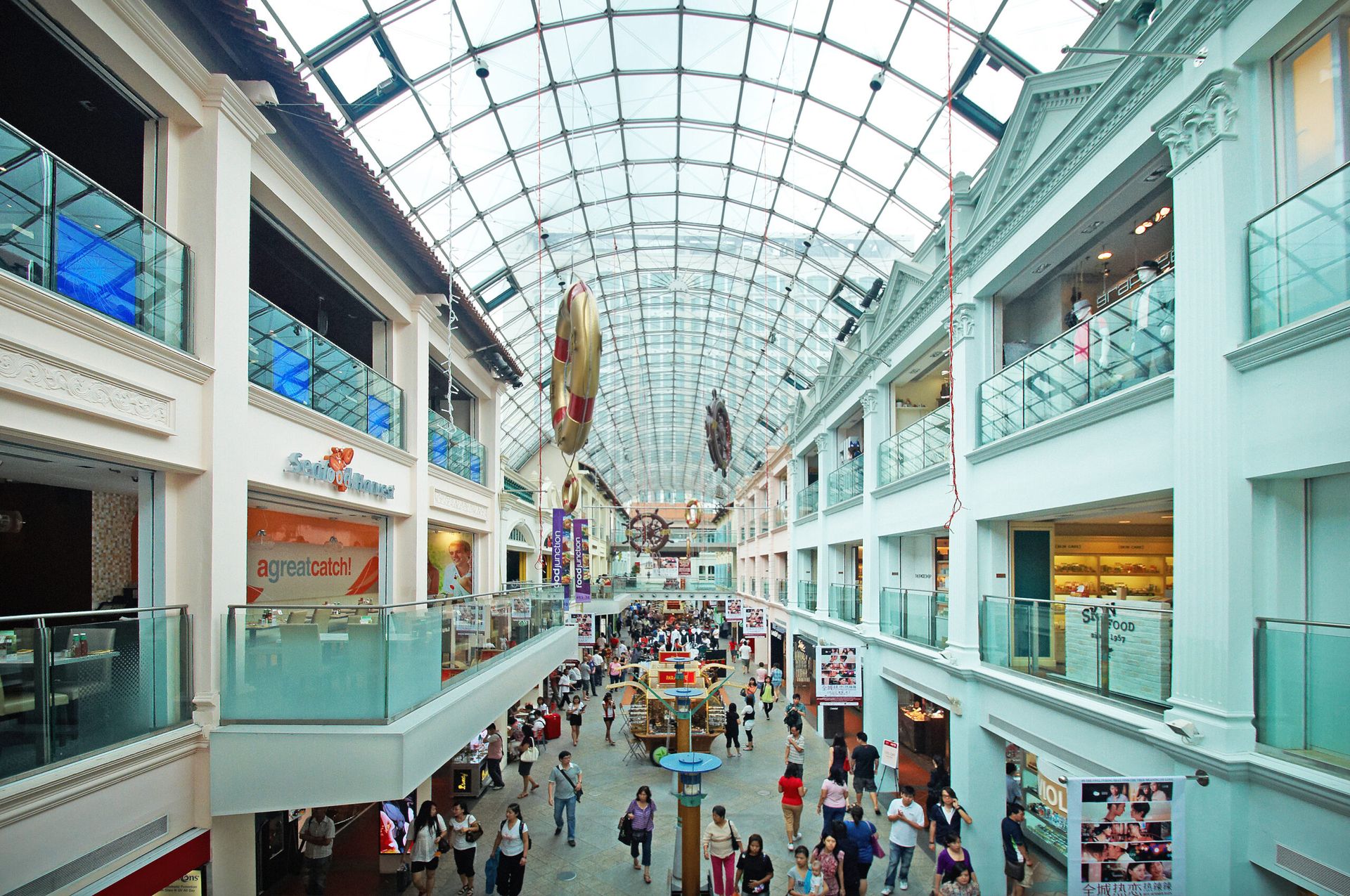 Bugis Junction