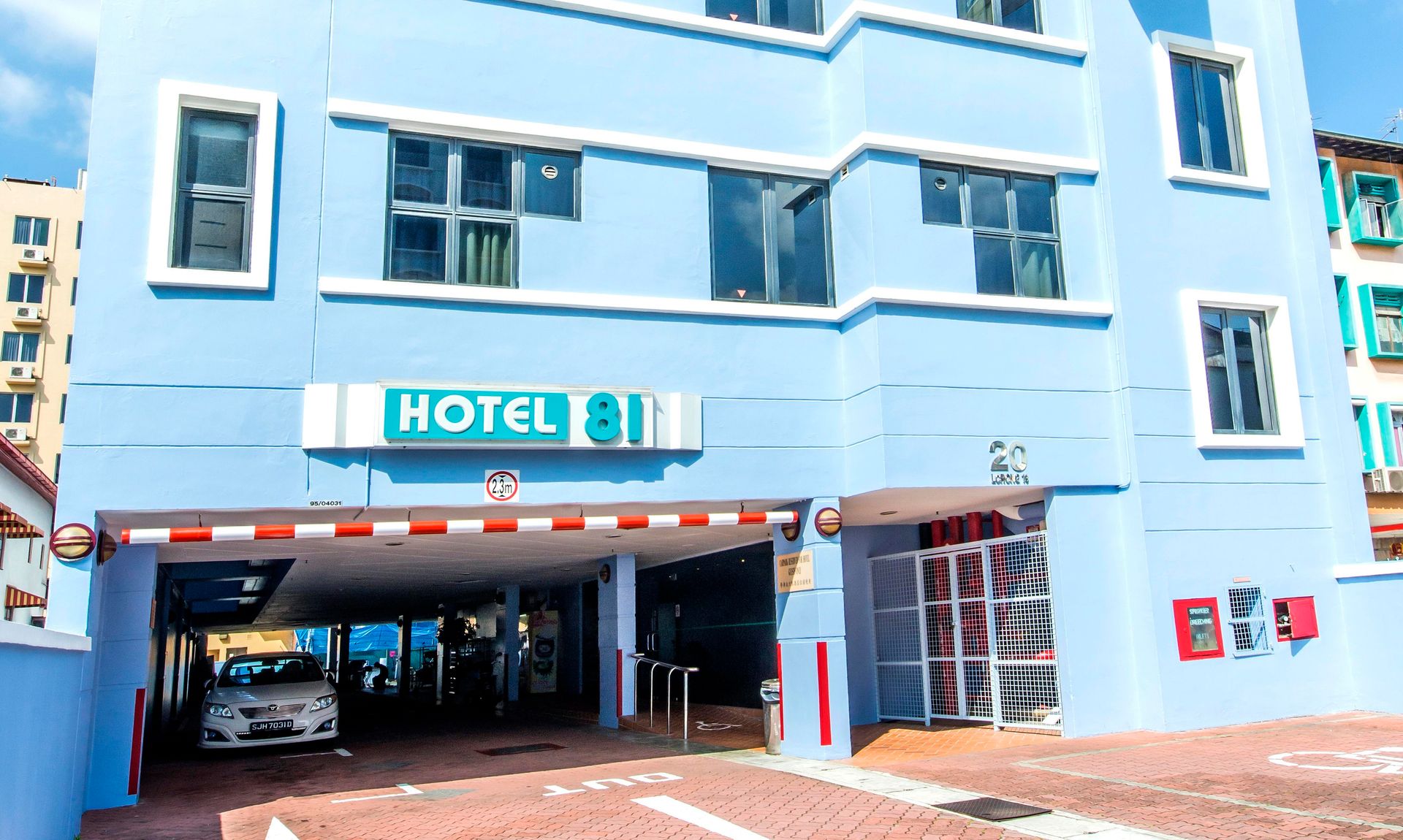 Hotel 81