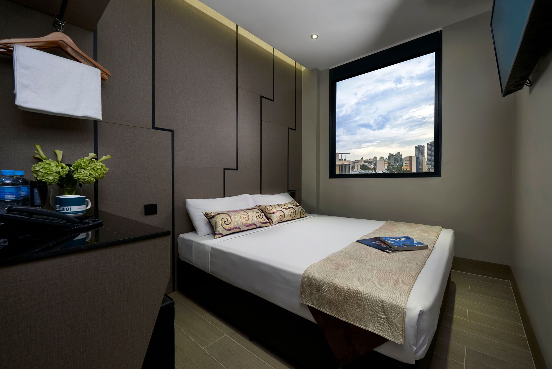 Hotel 81