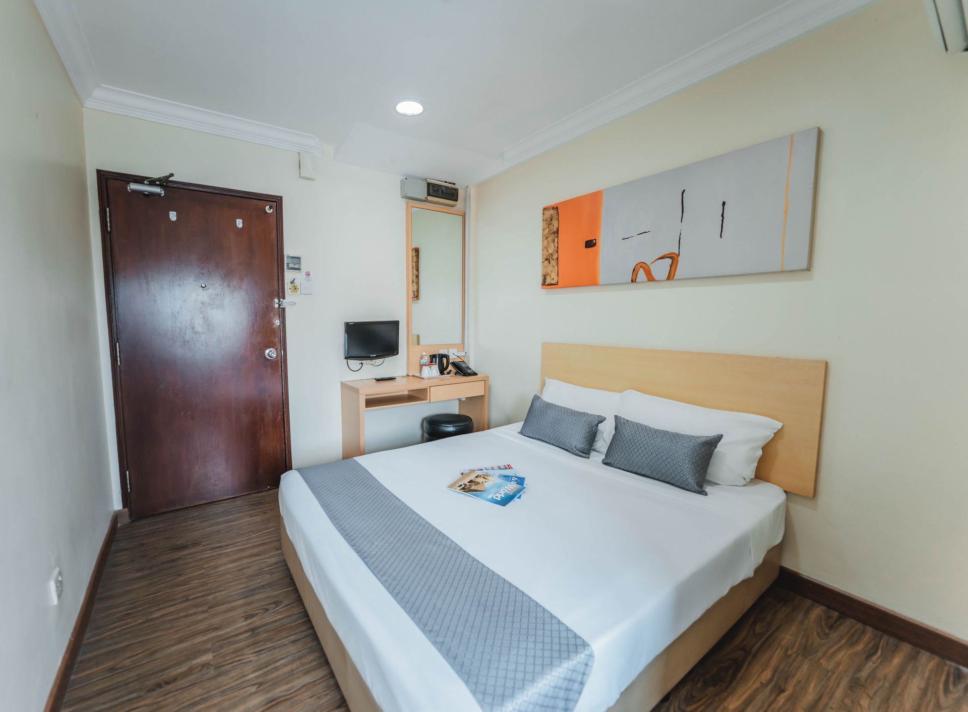 Hotel 81