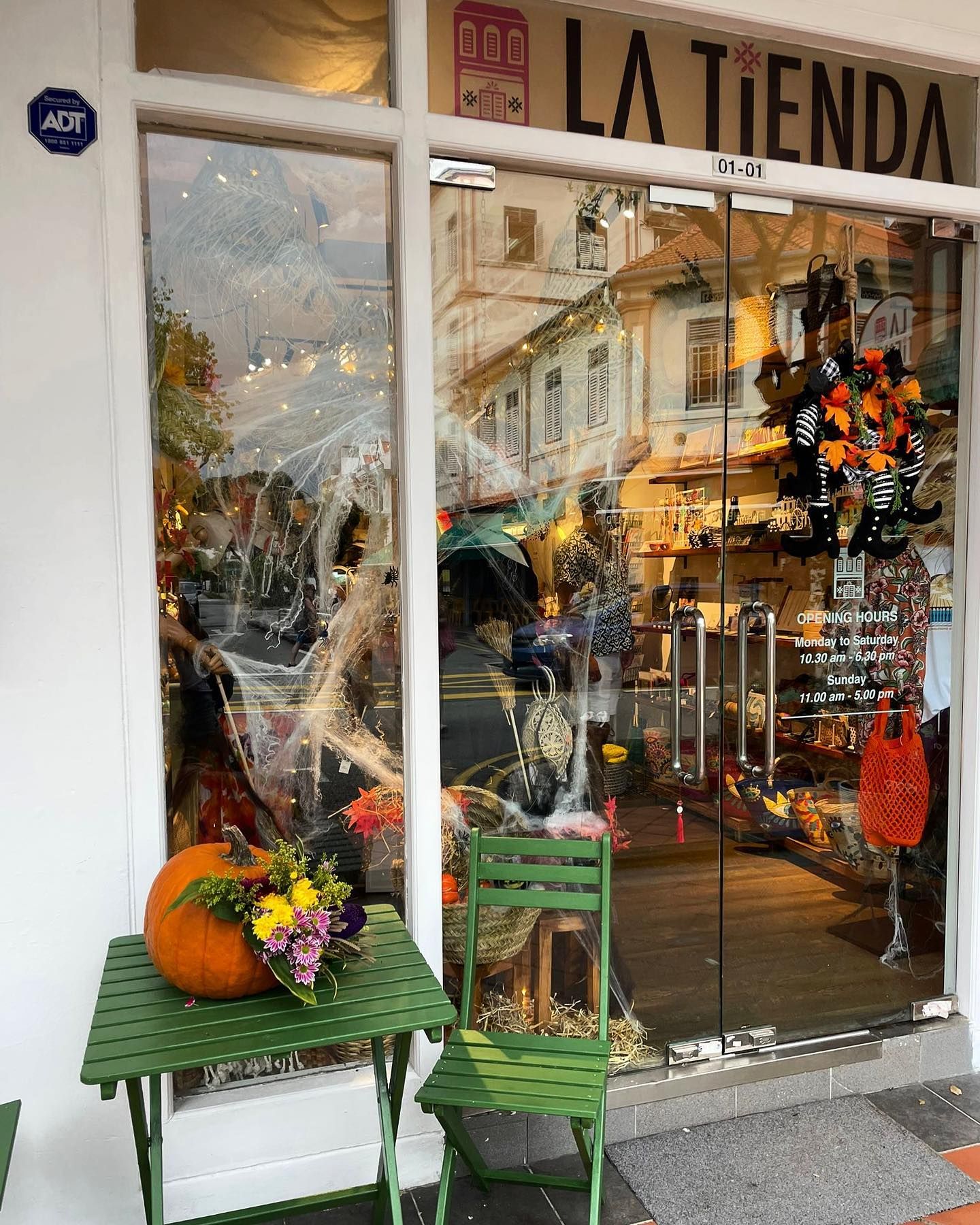 La Tienda