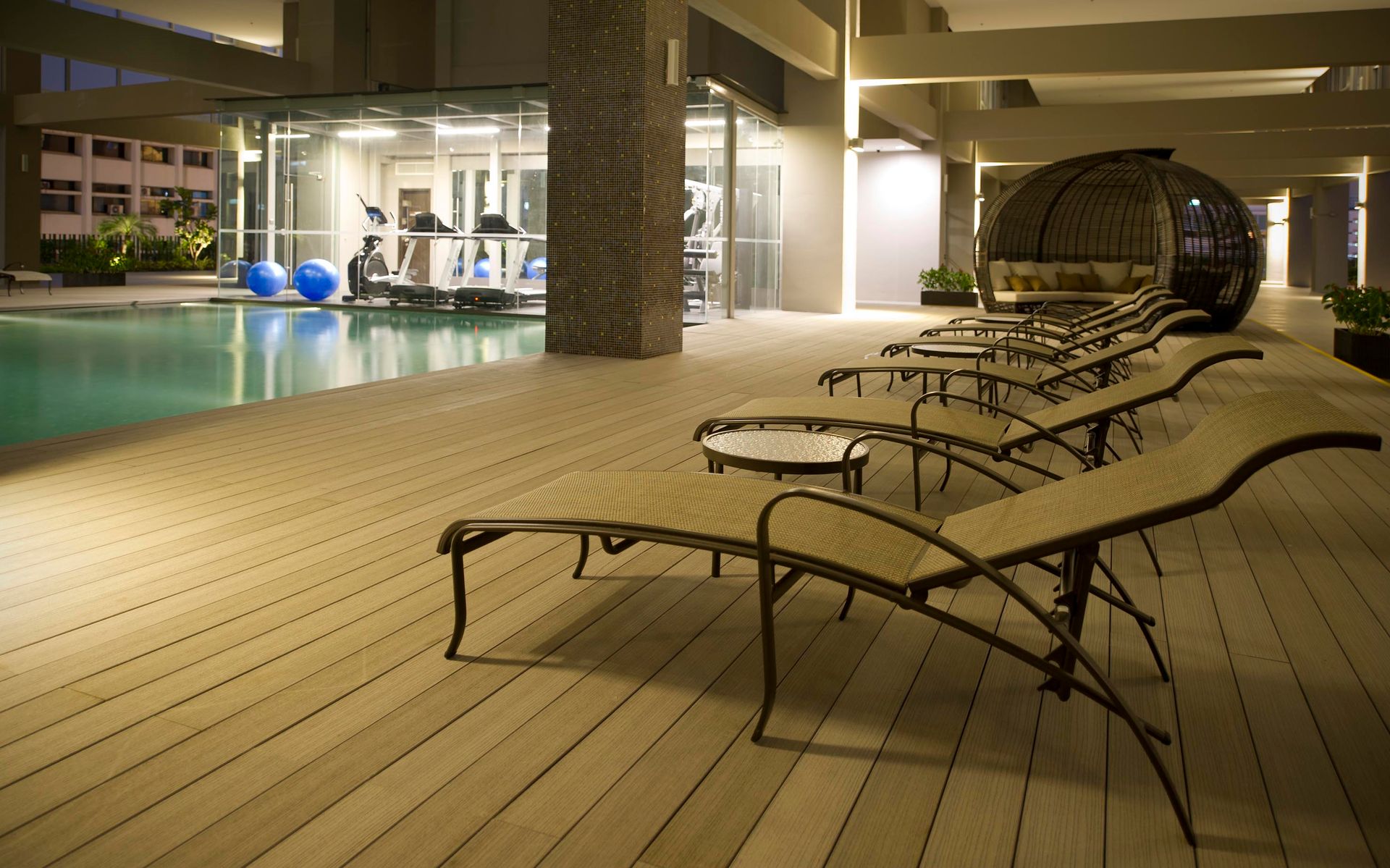 V Hotel