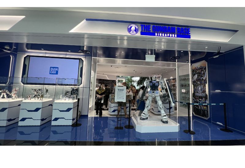 Singapore’s First Gundam Flagship Store